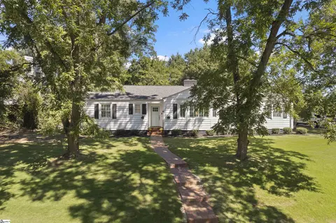 409 Longview Ter, Greenville, SC 29605