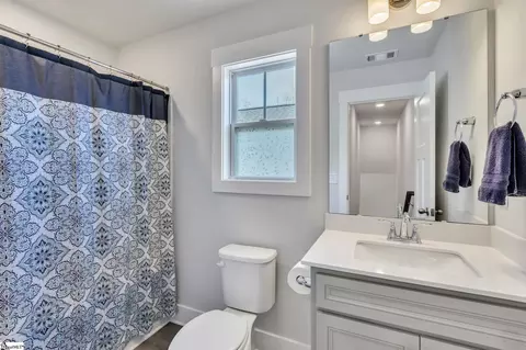 Bath - 207 Benjamin Dr, Easley, SC 29642 photo 1 of 3