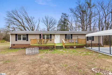 7709 Neely Ferry Rd, Laurens, SC 29360