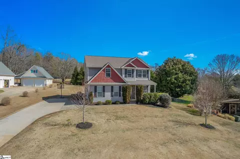 232 Saddlebrook Ave, Pickens, SC 29671