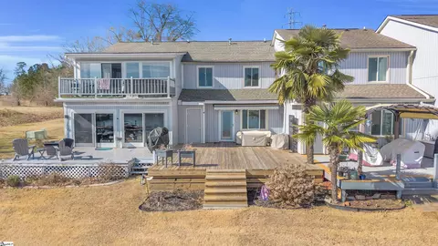 112 Lake Ridge Dr, Ninety Six, SC 29666