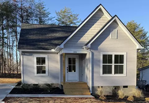 303 Willimon Dr, Piedmont, SC 29673