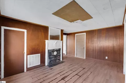 705 Old Seneca Rd, Central, SC 29630 photo 16