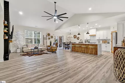Entry Way - 110 Baker Ct, Easley, SC 29640 photo 5 of 5