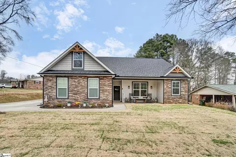 Exterior - 110 Baker Ct, Easley, SC 29640 photo 8 of 8