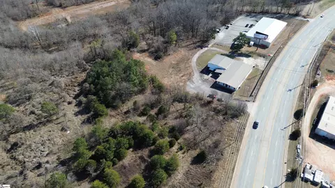 Undisclosed, Greer, SC 29650 photo 6