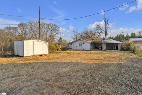 Exterior - 21 U St, Honea Path, SC 29654 photo 1 of 2