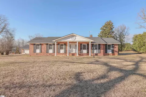 403 Bethlehem Ridge Rd, Pickens, SC 29671