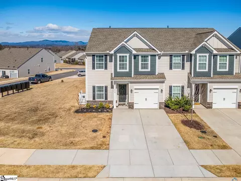 114 Paneer Ln, Taylors, SC 29687