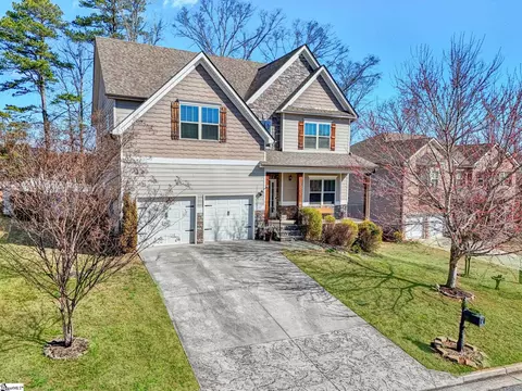 122 Jones Creek Cir, Anderson, SC 29621
