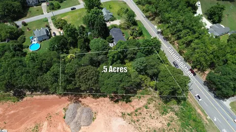 1412 Saluda Dam Rd, Easley, SC 29640