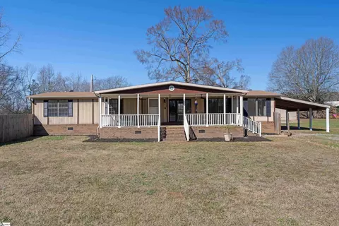 486 Indian Mound Rd, Laurens, SC 29360