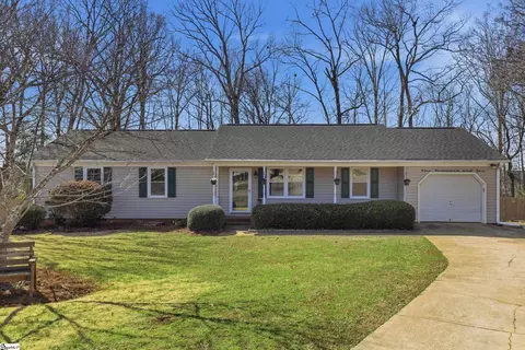 1006 Colleton Ct, Easley, SC 29642