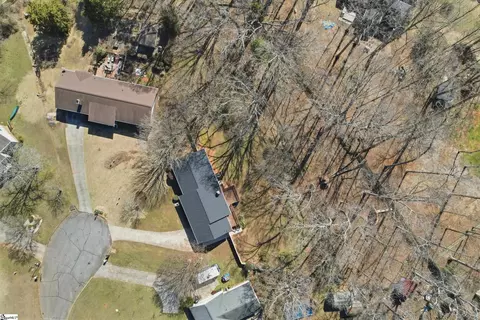View/Area - 1006 Colleton Ct, Easley, SC 29642 photo 2 of 2