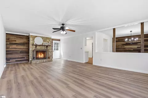 Living - 1006 Colleton Ct, Easley, SC 29642 photo 1 of 3