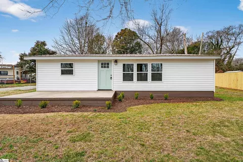 414 Hillside Dr, Anderson, SC 29625