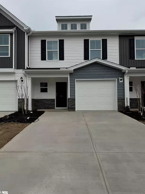 122 Stonyway Ln, Easley, SC 29640