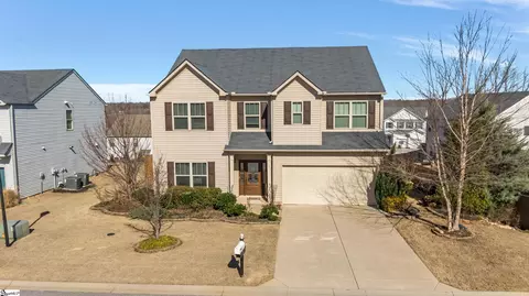 201 Calavera Dr, Simpsonville, SC 29681
