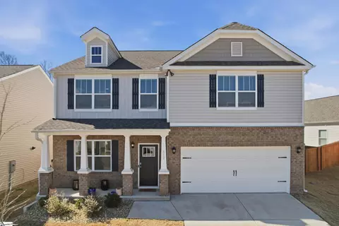 512 Gammon Ln, Fountain Inn, SC 29644