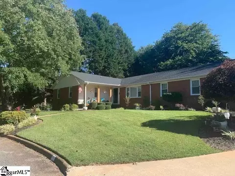 5 Aberdare Ct, Greenville, SC 29615