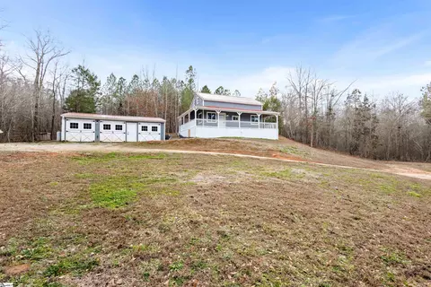 207 Zig Zag Rd, Cross Hill, SC 29332