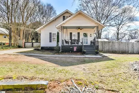 215 Beattie St, Simpsonville, SC 29681