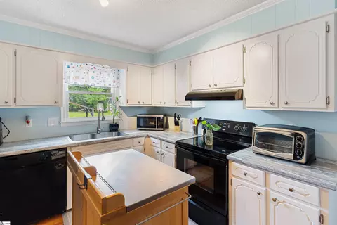 230 Donegal Dr, Moore, SC 29369 photo 12