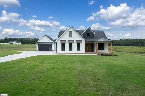 723 Holliday Dam Rd, Honea Path, SC 29654