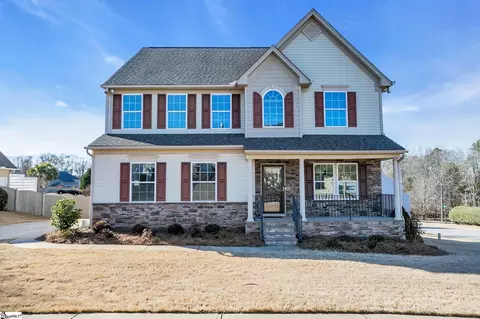 2 Brazos Ln, Simpsonville, SC 29680