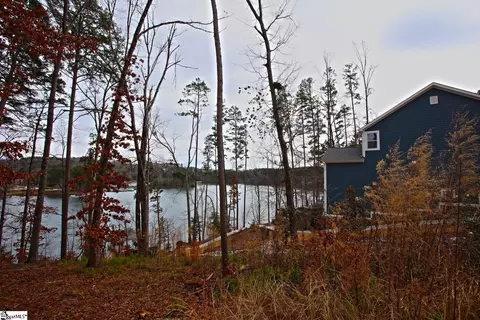 131 Harbor Pt, Seneca, SC 28672 photo 39