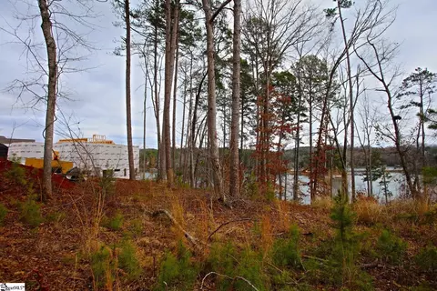 131 Harbor Pt, Seneca, SC 28672 photo 40