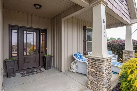 Exterior - 610 Ladowick Ct, Moore, SC 29369 photo 3 of 8
