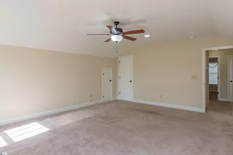Bedroom - 610 Ladowick Ct, Moore, SC 29369 photo 10 of 12