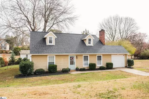 103 Downing Pl, Greer, SC 29650