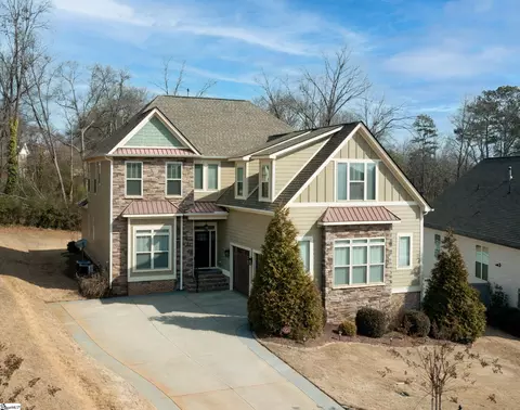606 W Winding Slope Dr, Piedmont, SC 29673