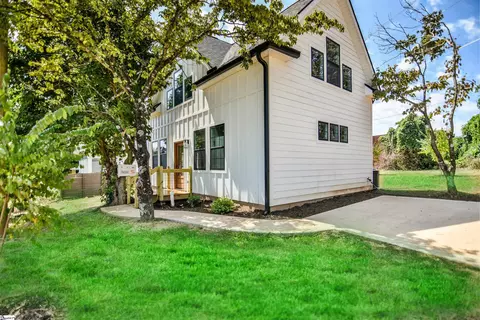 6 Guess St, Greenville, SC 29605