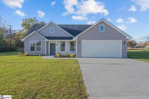 905 Bolt Dr, Anderson, SC 29621