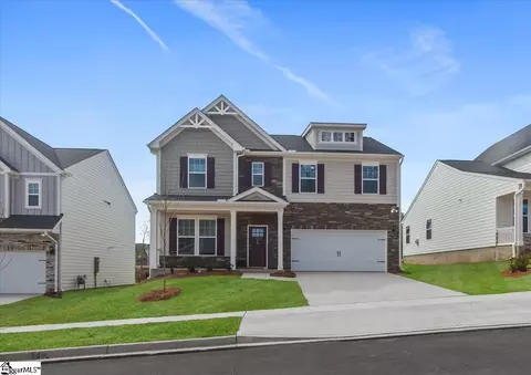 14 Stumphouse St, Greenville, SC 29607