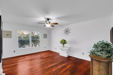 Living - 3 Maritime Dr, Salem, SC 29676 photo 5 of 5