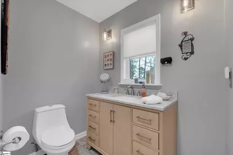 Bath - 3 Maritime Dr, Salem, SC 29676 photo 5 of 6