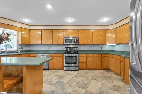 Kitchen - 3 Maritime Dr, Salem, SC 29676 photo 2 of 5