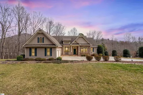 1 Long Shadow Ln, Travelers Rest, SC 29690