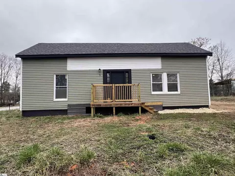 1 Hawthrone St, Honea Path, SC 29654