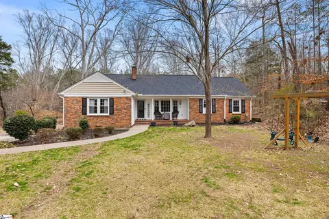 5754 Hwy 20, Donalds, SC 29638