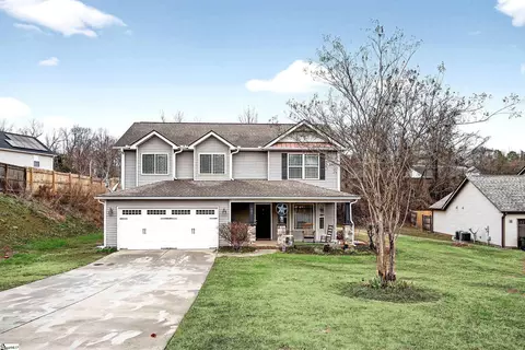 105 Aklavik Ct, Greenville, SC 29605