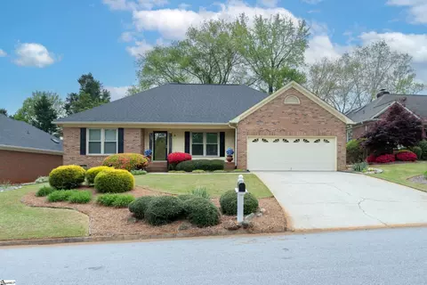 109 River Oaks Rd, Greer, SC 29650