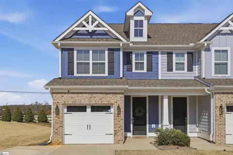 349 Stirrup Ct, Greer, SC 29651