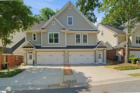 15 Edge Ct UNIT B, Greenville, SC 29609