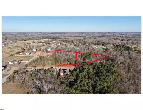 303 Monticello Ct, Gray Court, SC 29645