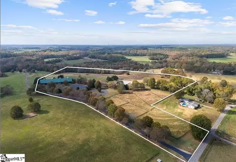 715 Melton Rd, Liberty, SC 29657